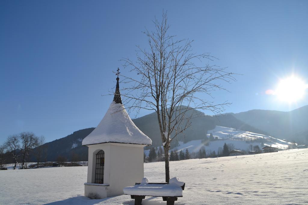 Pension Restaurant Dorfalm Leogang Buitenkant foto